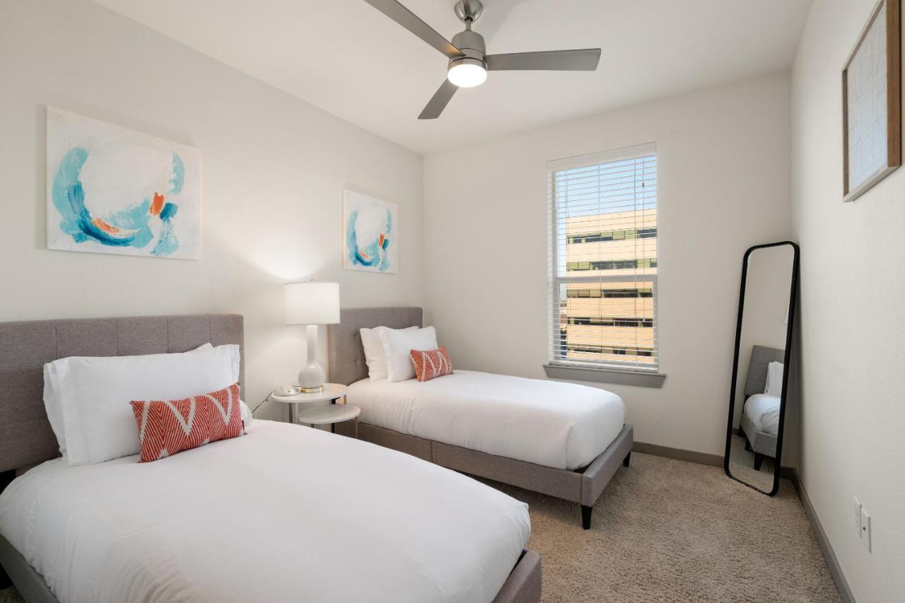 Kasa Dallas Apartahotel 5*