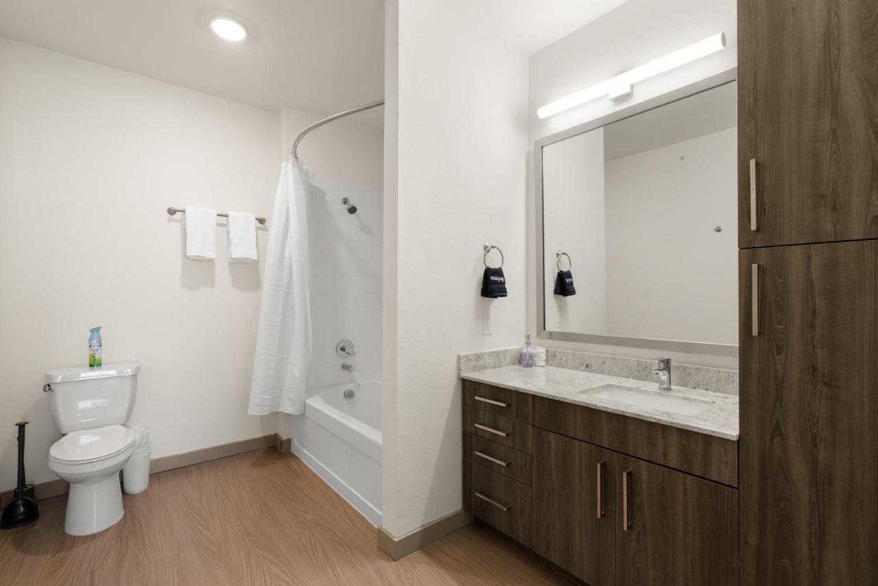 Kasa Dallas Apartahotel 5*